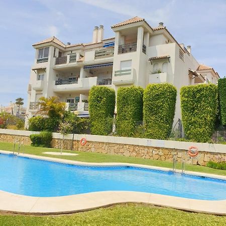 Apartamento Apartamento Puerto Banus pool☆ Marbella Exterior foto